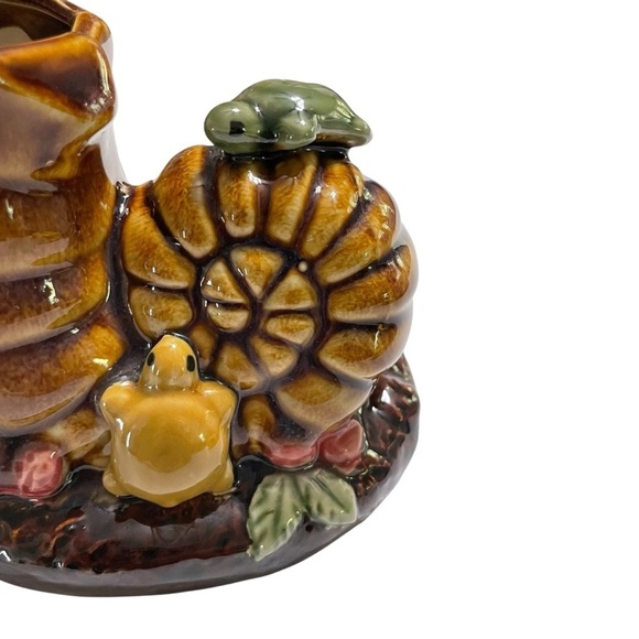 Vintage Ceramic Turtle & Seashell Planter – Coastal Ocean Decor - Picture 8 of 11